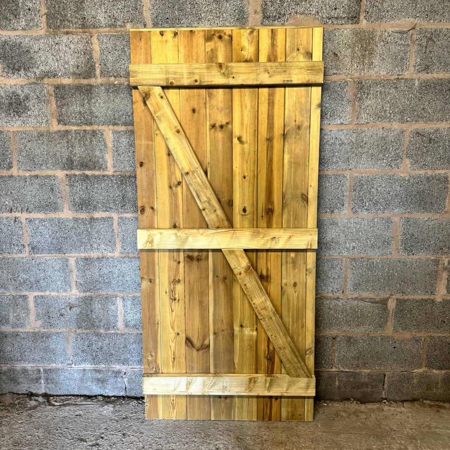 Tongue & Grove Flat Top Gate